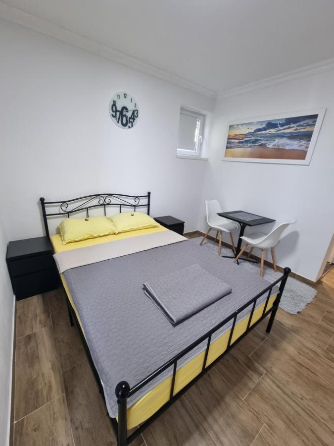 Apartma Jovana Koper Exterior photo
